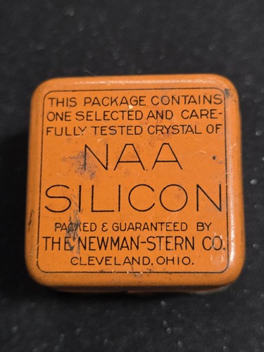 NAA SILICON CRYSTAL RADIO Crystals In Tin