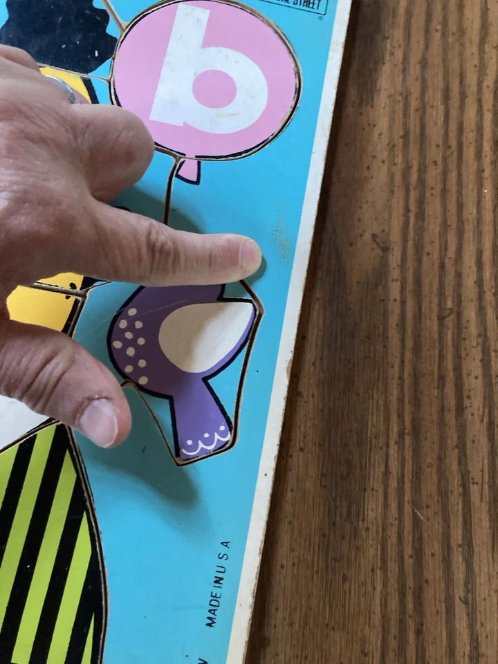 Vtg 70s Play school 11pc B Puzzle Sesame Street “B” Bert Bee Bat Ball Bird - Image 4 of 4