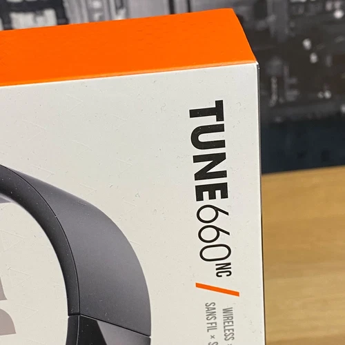 ๐ข JBL Tune 660NC Wireless Active Noise-Cancelling Headphones Black Original - Picture 8 of 23