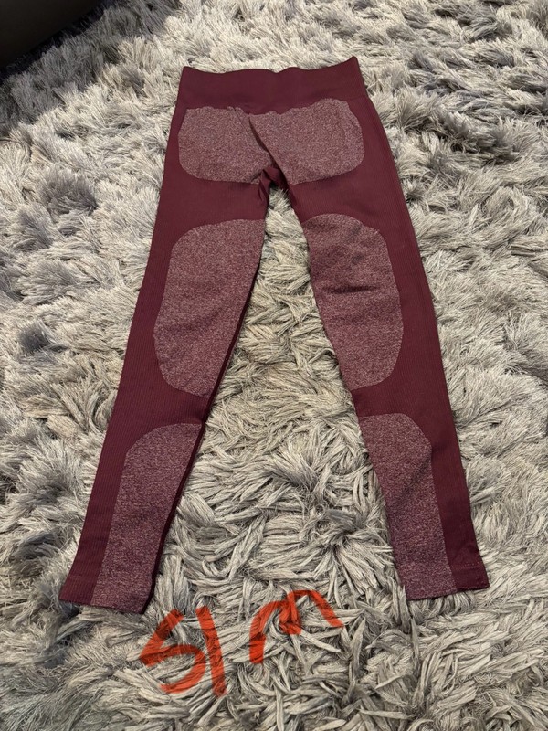 Womens Boutique athletic leggings size S/M multicolor