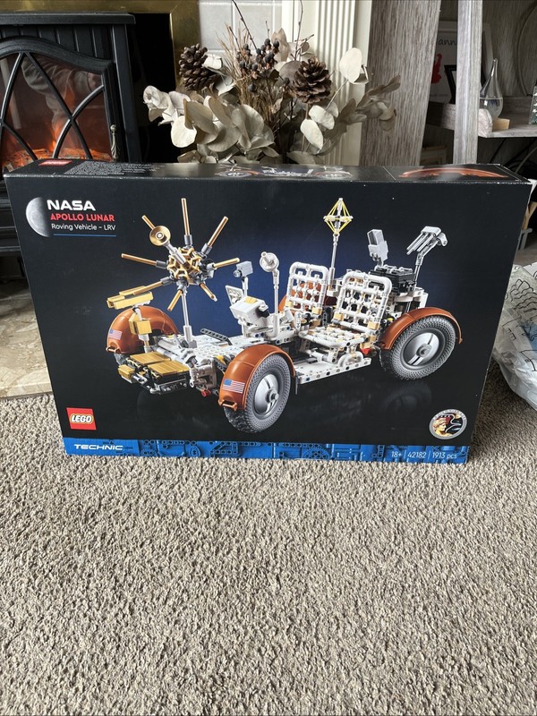 LEGO TECHNIC: Nasa Apollo Lunar Roving Vehicle-Lrv (42182)