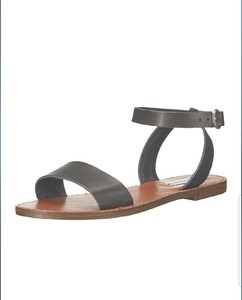 steve madden buckle sandals