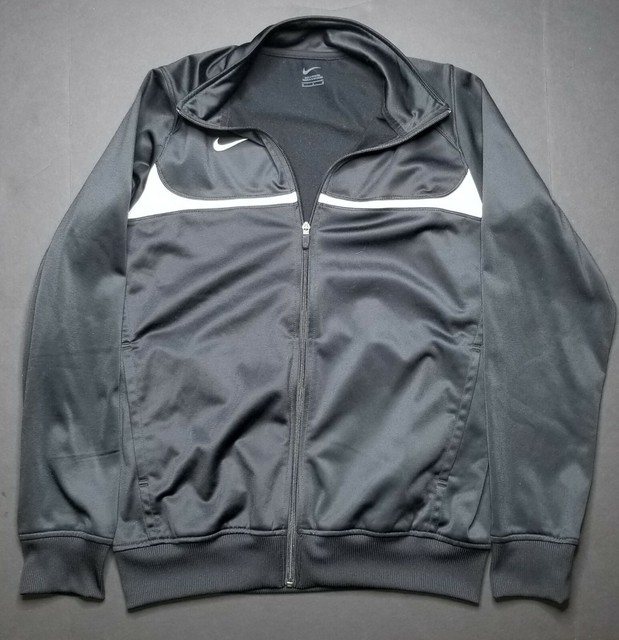nike epic jacket women's