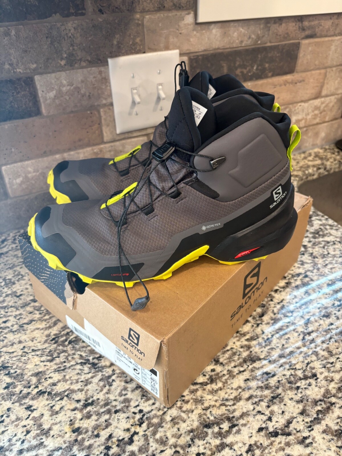 Scarpe da trekking Salomon Cross Hike GTX da uomo taglia 7 5 in gore tex