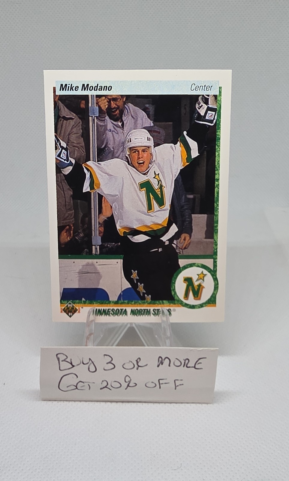 1990-91 Upper Deck - Mike Modano #46 (RC)