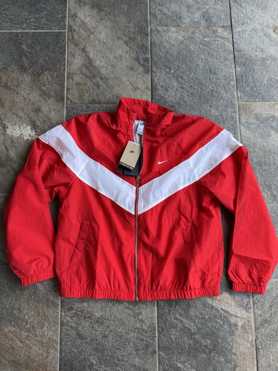 Nike Women's Loose UV Woven Full-Zip Windrunner Jacket Red