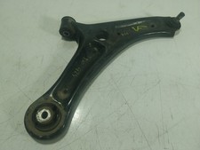 2106518 BRAS DE SUSPENSION INFERIEUR AVANT DROIT / 17456425 POUR FORD ECOSPORT 1