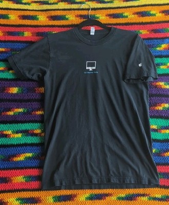 00s Y2K Vtg Apple Retail Go Beyond Vista Tshirt Sz M USA Get A Mac American 