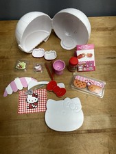 NEW MGA Miniverse Make It Mini Food Hello Kitty Series 1 Apple Pies