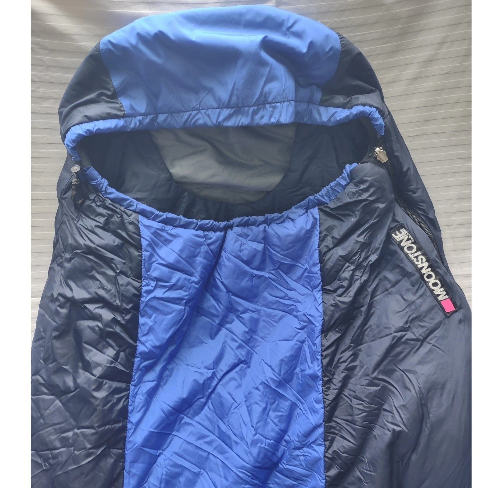 Vintage Moonstone Mountaineer Sleeping Bag Blue Hooded Mummy Style Medium
Opens in a new window or t