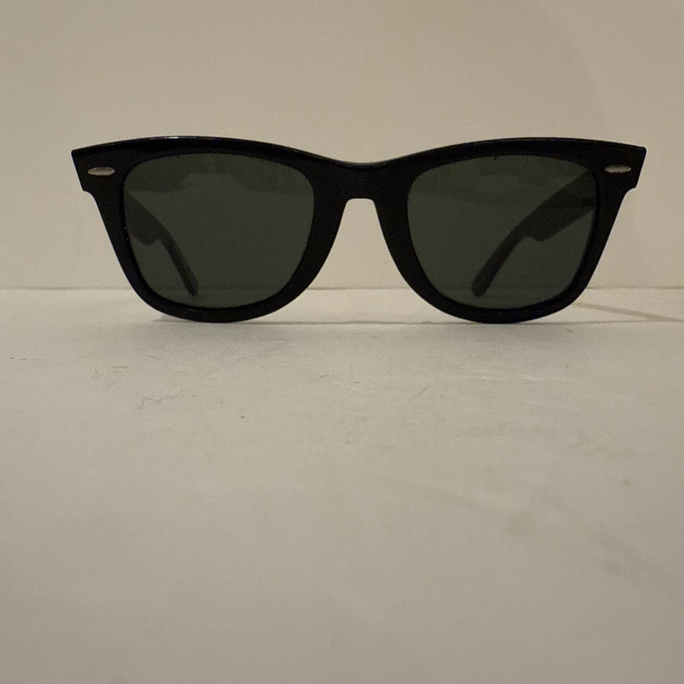 Ray-Ban Wayfarer Sunglasses Vintage B&L L2008 YOAS - Image 3 of 4
