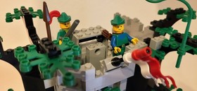 Lego Knights 6077 Forestmen,s River Fortress. Robin Hood Castle Knights 90s 