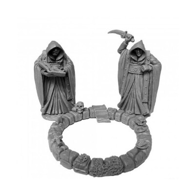 Bones Black: Townsfolks: Cultists - Reaper Miniatures
