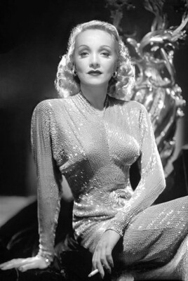 Retro Blechschild MARLENE DIETRICH 30 x 20 cm Metallschild Vintage (2143)