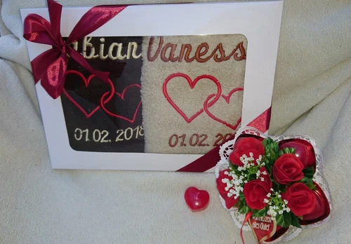Towel Gift Set Wedding Embroidered With Name Engagement Wedding Anniversary Gift