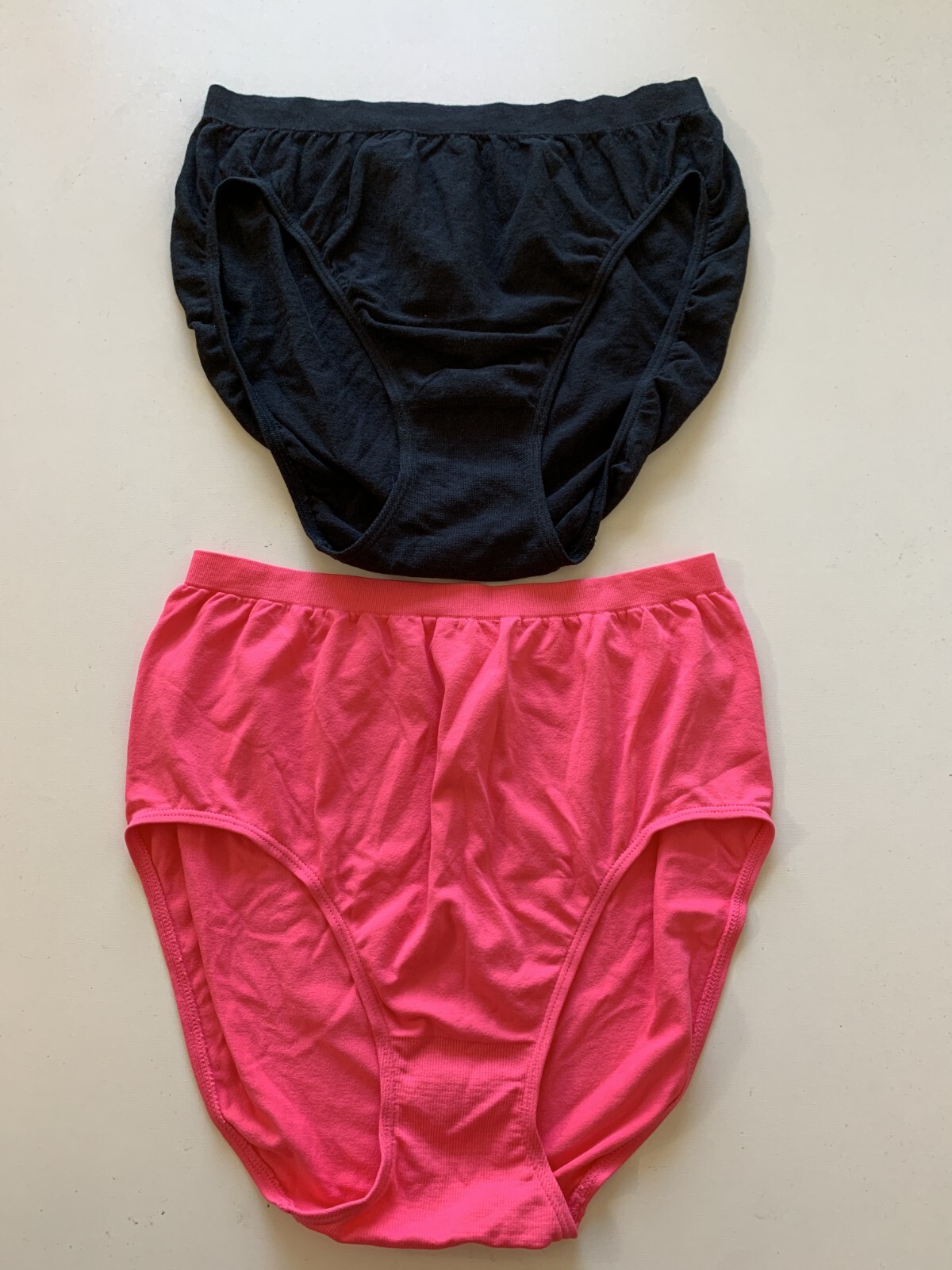 NEW! Lot of 2 Jockey Women's Sz L/7 Seamfree Stretch Brief Panties