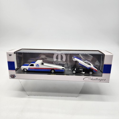UH M2 Auto Haulers R70 1974 Dodge Truck & 1971 Dodge Challenger Funny Car *LESEN*