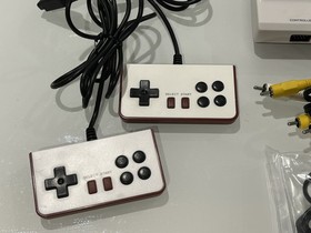 Cyber Gadget FAMULATOR - Nintendo Famicom clone console - Japan 🇯🇵 Import