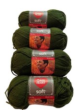 Red Heart Soft Yarn Dark Leaf Green 9523 5 oz 100% Acrylic USA Made Lot of 4