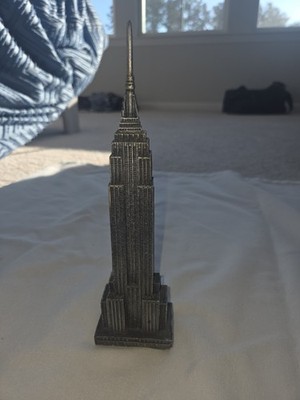 Empire State Building Souvenir Figurine, New York City Landmark Collectible