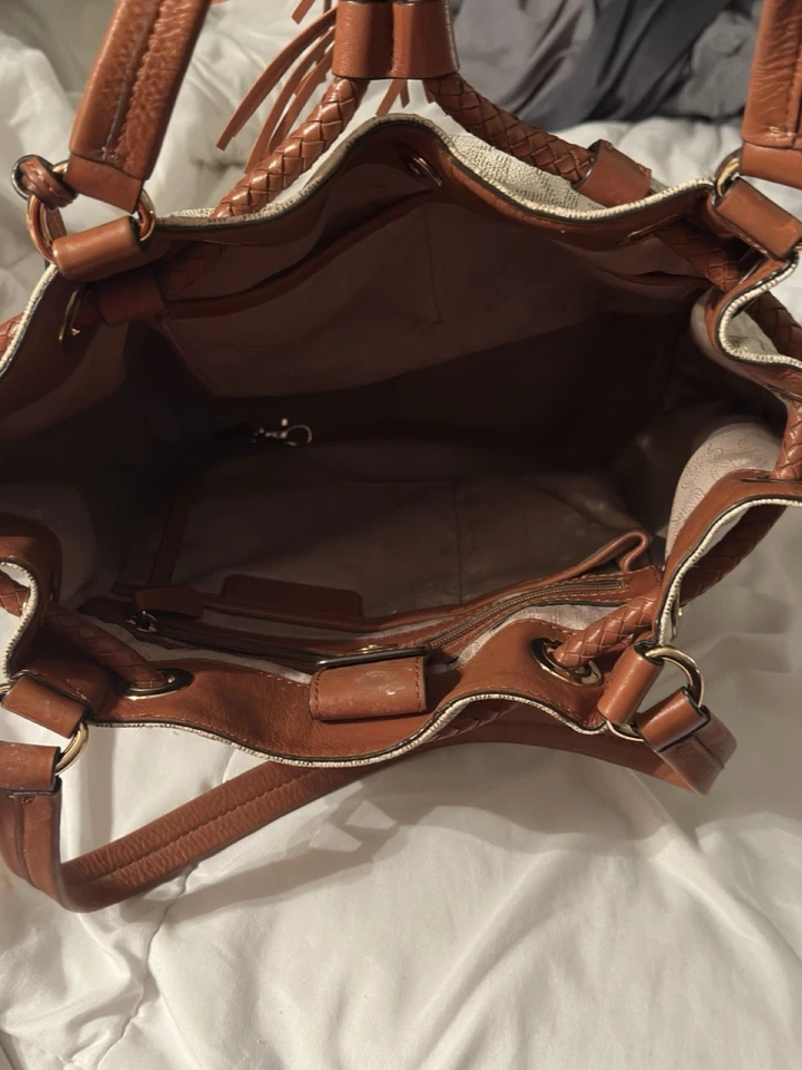 Bolso de hombro Michael Kors grande Jet Set logotipo de vainilla reunido Foto 4 de 4