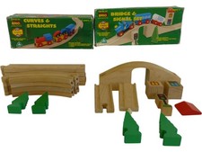 Brio Wooden Train Bridge & Signal Set with Curves & Straights Pre-School