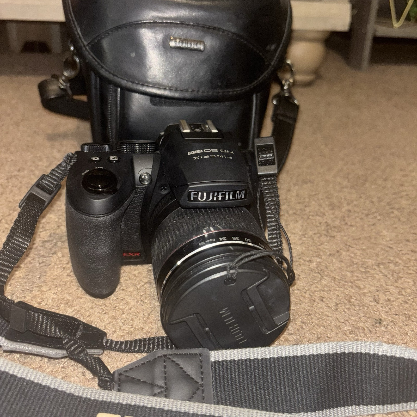 Fujifilm FinePix HS20 EXR 16MP Digital Camera with 30x Optical Zoom  