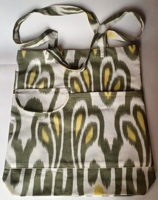 Shopper - Beach Shoulder Bag in Uzbek traditional style cotton atlas  Uzbekistan