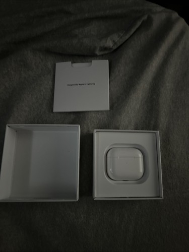 Airpods 3rd generation - Photo 3 sur 3