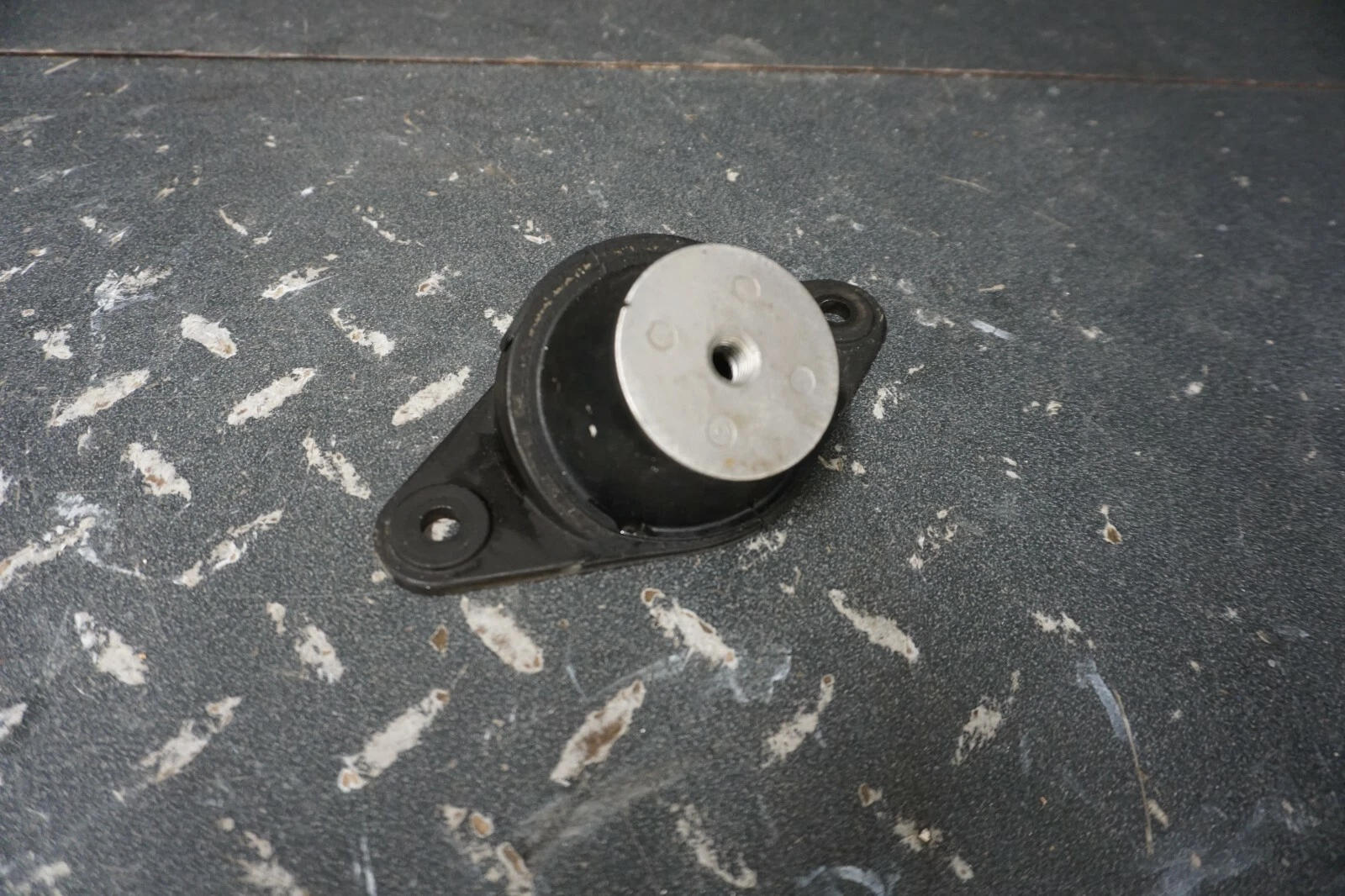 1995-2021 Kawasaki OEM Rubber Engine Motor Mount 92161-3789 STX-15F STX-12F