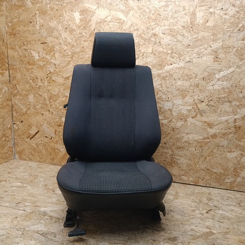 Bmw E30 Fahrersitz 6 Zylinder Muster Grau Anthrazit Hahnentritt