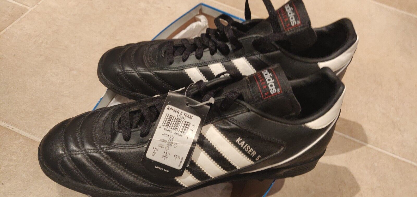 Adidas Kaiser 5 Team Soccer Indoor and/or Turf Leather Black / White 12