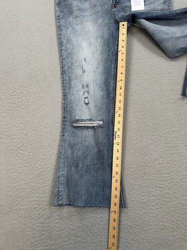Risen Jeans Women 15 / 32 Blue Denim Shadow Hem Flare Distressed Crop NEW - Picture 5 of 13