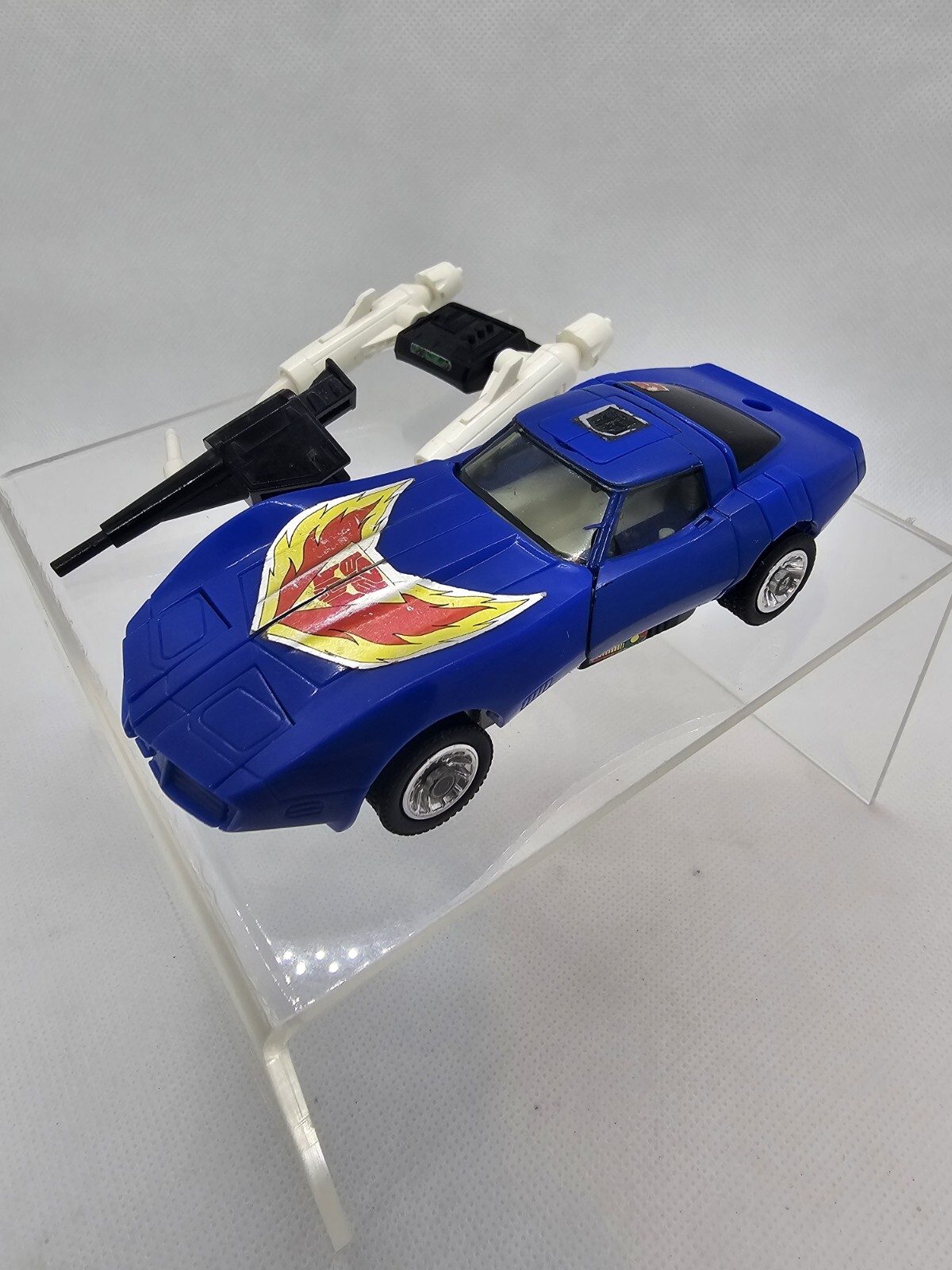 Transformers G1 Tracks Vintage 100 Complete with Weapons 1984