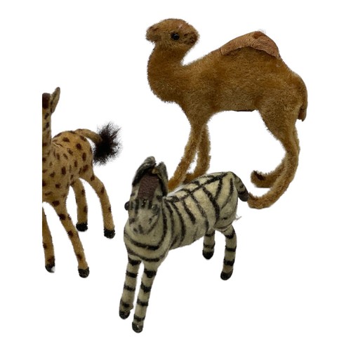 Kunstlerschutz Handwork W Germany Giraffe Zebra Bear Camel Zoo Animals Vintage - Picture 2 of 13