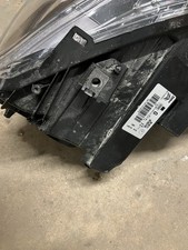 FARO ANTERIORE SINISTRO N/S CITROEN BERLINGO mk3 K9 2018-2023 (Manca una delle alette superiori)