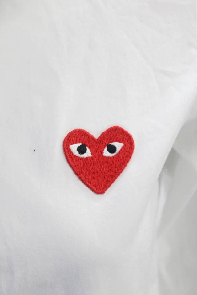 Camisa con botones Play Comme Des Garcons para mujer blanca de algodón talla pequeña Foto 2 de 4