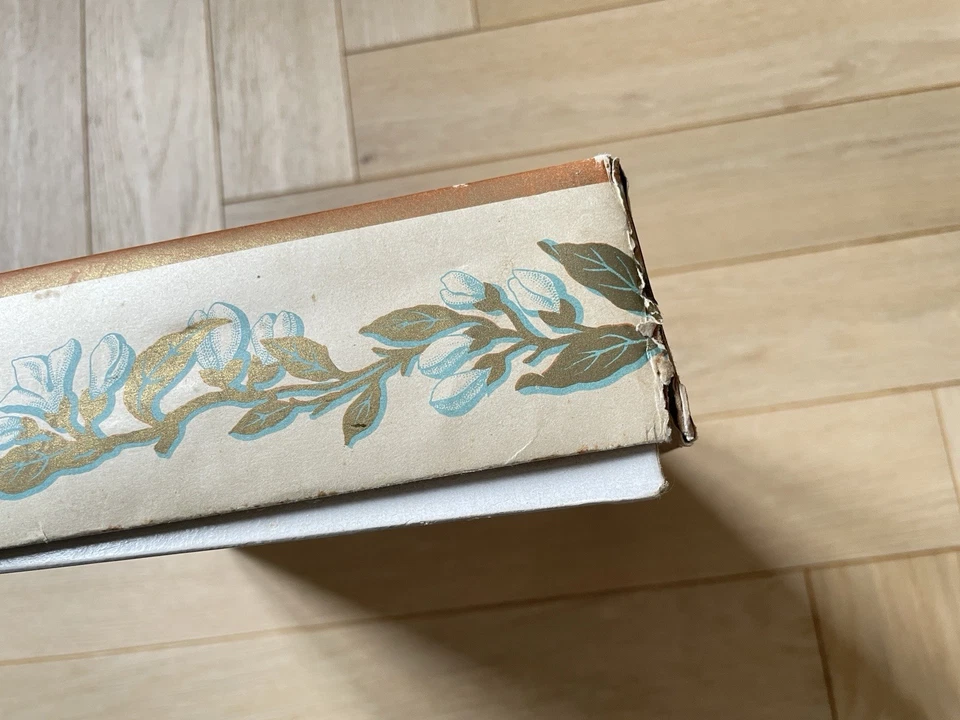 Ancienne boite de Couronne de Mariée Les parures de Mariées GOL Paris - Photo 4/4