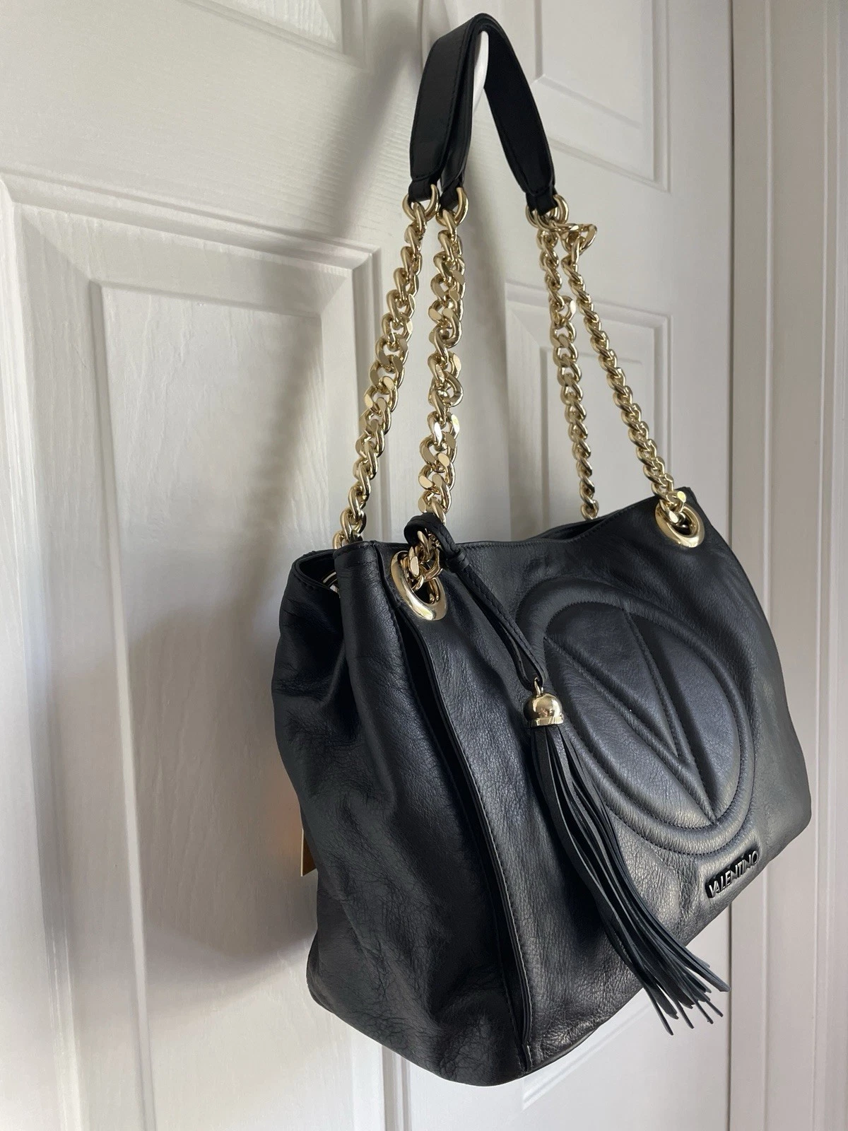 Borsa a tracolla firmata Valentino by Mario Valentino Luisa in pelle nera