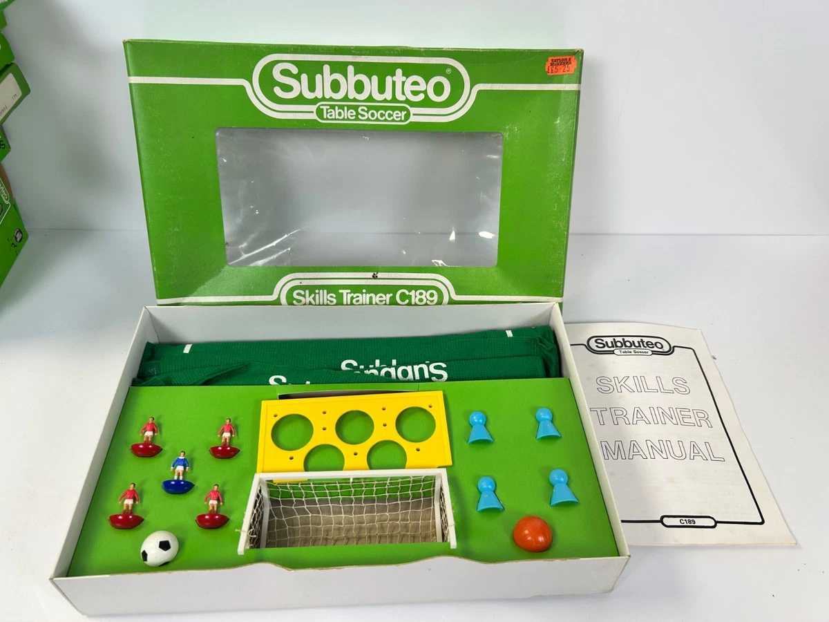 Jeu Subbuteo Table Soccer Vintage Années 1970 - Équipe Rouge Et Blanc (Southampton), Occasion