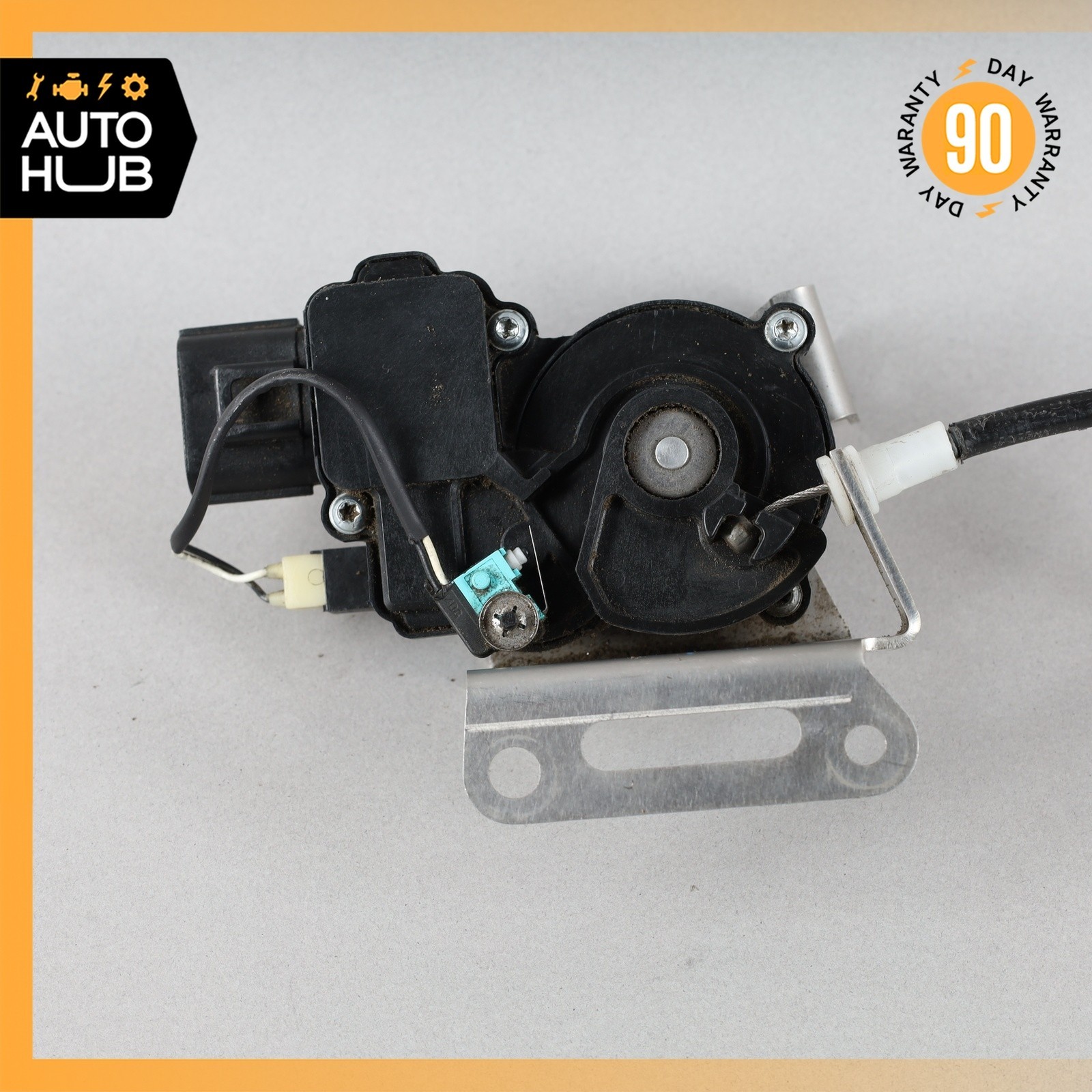 16-20 McLaren 570S 570GT Engine Cover Hatch Release Lock Actuator w/ Cable OEM