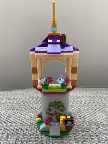 Lego Rapunzel - Picture 2 of 8