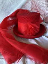 VICTORIAN TRADING CO. Red Top Hat, HANDMADE  Netting Bow Romantic 100% WOOL 58cm