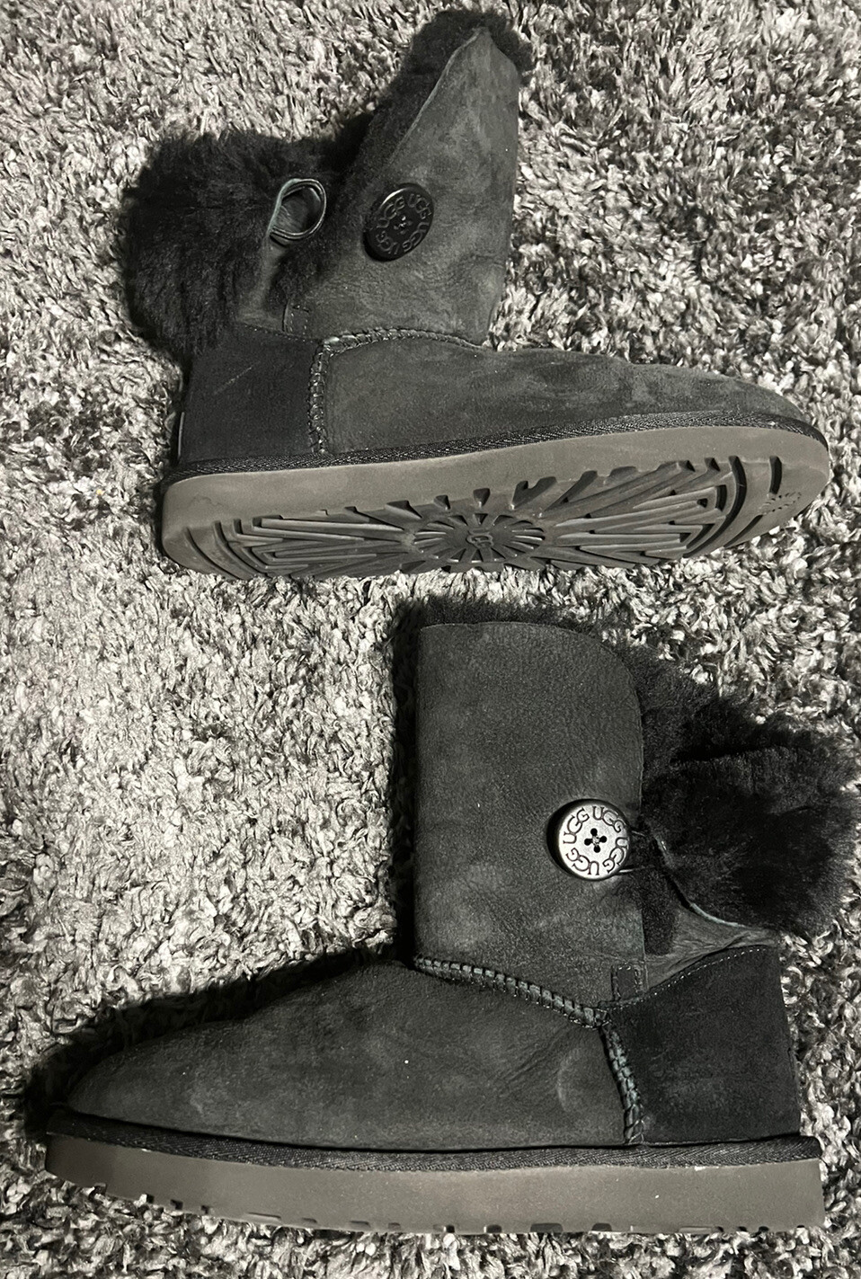 MINI BAILEY BUTTON II BOOT Size 8 - image 1