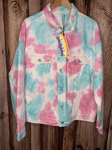 Levis Pride Month Oversized Trucker Use 