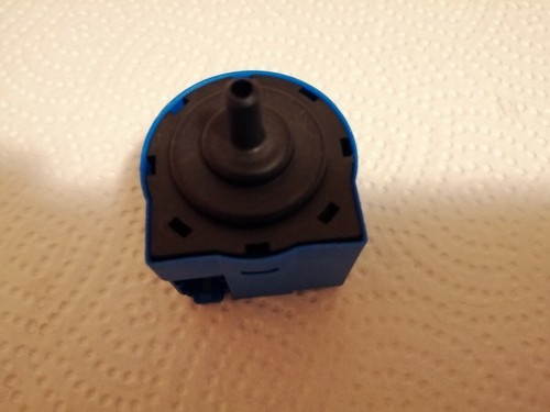 Druckwächter Druckregler Waschmaschine AEG Lavamat L 647EXFL 7 kg Originalteil
