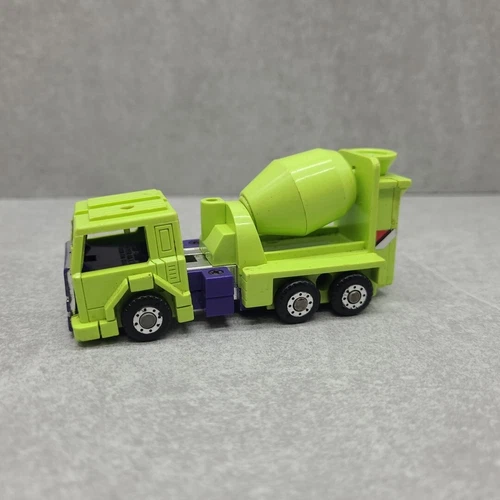 Vintage Transformers - Mixmaster - Hasbro Takara Cement Truck Decepticon 1984