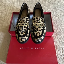 Kelly&Katie NIB Leopard Print Shoes  Slip On Comfort Loafers Women's Size 8.5 M