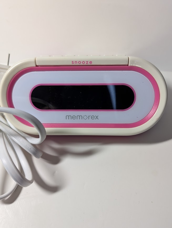 Radio Pink & White W207-pnk Tested Used Girls Room
