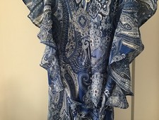 womens tommy hilfiger dress size 16 Blue paisley Very nice dress it flutters